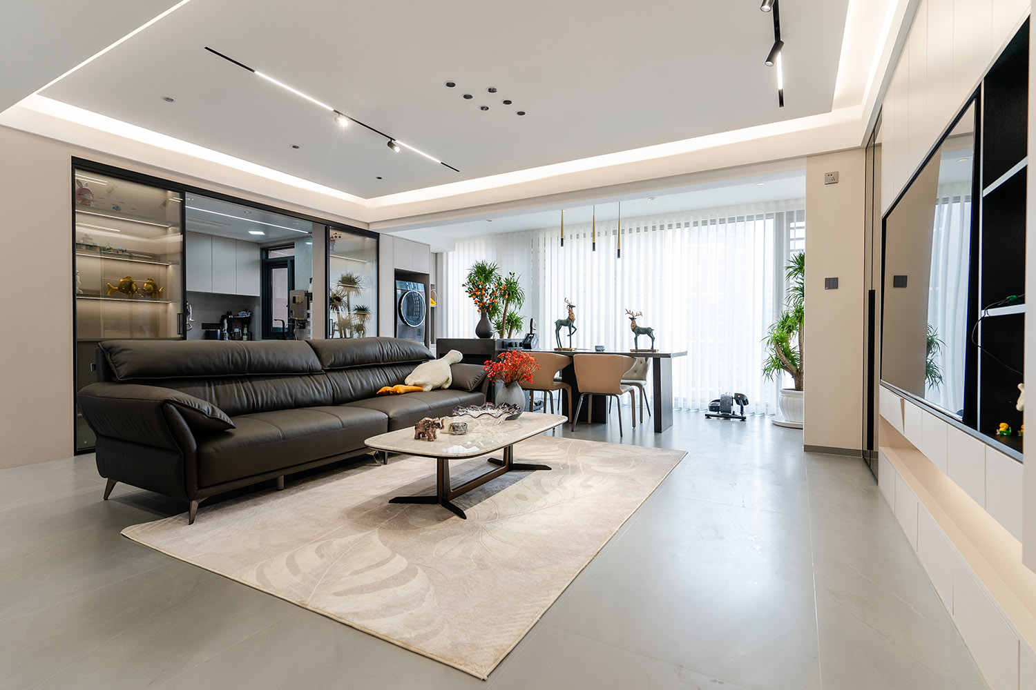 株洲家博整雪峰山壹號(hào)140㎡ 現(xiàn)代簡(jiǎn)約風(fēng)格裝修賞析